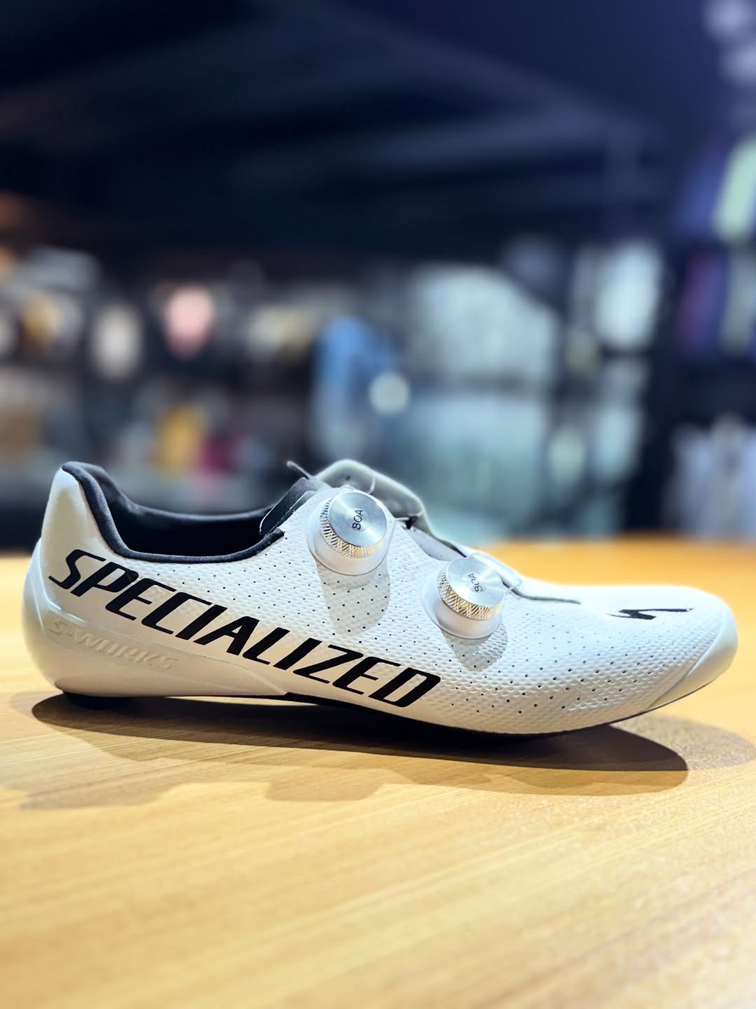 SHOES